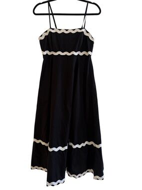 Sim & Sam black midi Dress